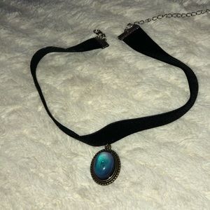 MODD CHANGING CHOKER